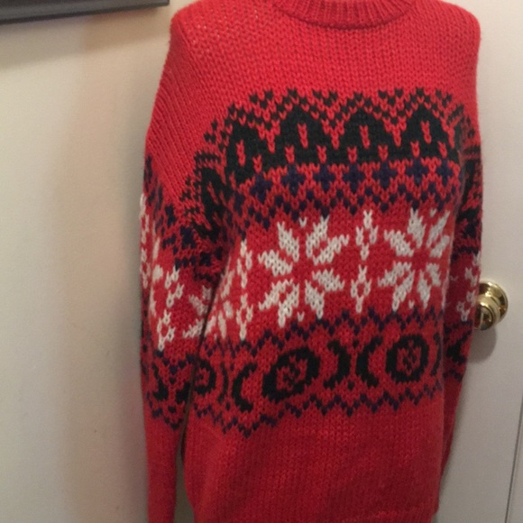 - Pierre Cardin Hand knit red snowflake sweater hand knitted Snowflake ski - Picture 3 of 9